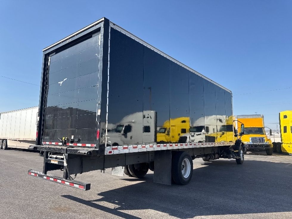 Medium Duty Box Truck-Light and Medium Duty Trucks-International-2020-MV607-El Paso-TX-157,681\n\t\tmiles-$ 51,000 - Image 13