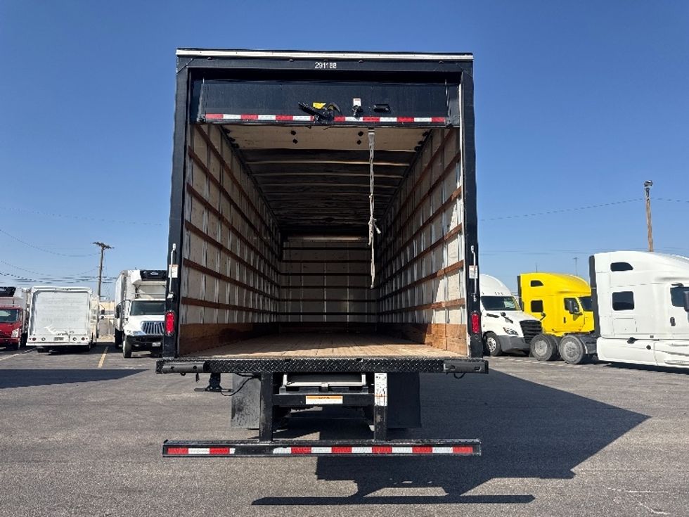 Medium Duty Box Truck-Light and Medium Duty Trucks-International-2020-MV607-El Paso-TX-157,681\n\t\tmiles-$ 51,000 - Image 9