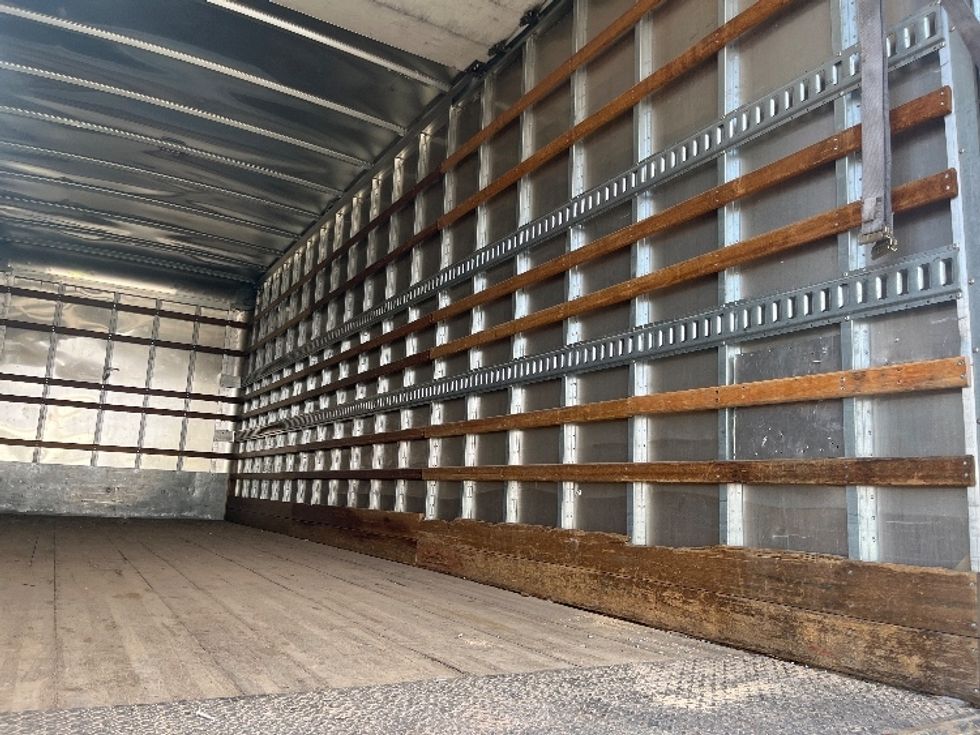 Medium Duty Box Truck-Light and Medium Duty Trucks-International-2020-MV607-El Paso-TX-201,946\n\t\tmiles-$ 47,000 - Image 12