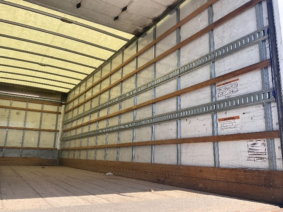 Medium Duty Box Truck-Light and Medium Duty Trucks-International-2020-MV607-El Paso-TX-202,588\n\t\tmiles-$ 46,750 - Image 12