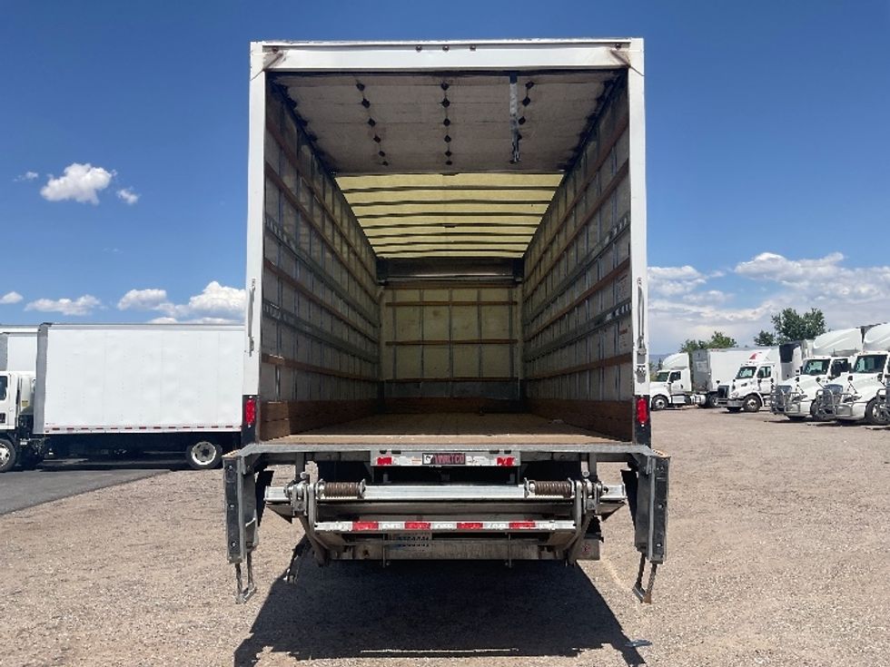 Medium Duty Box Truck-Light and Medium Duty Trucks-International-2020-MV607-El Paso-TX-202,588\n\t\tmiles-$ 46,750 - Image 8