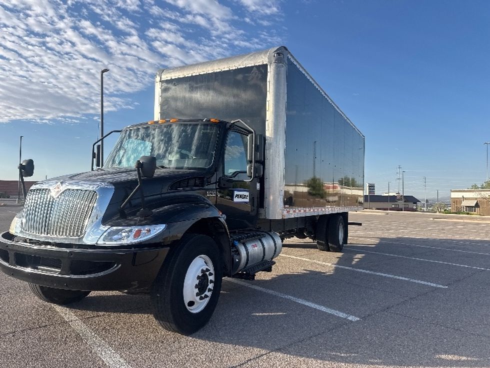 Medium Duty Box Truck-Light and Medium Duty Trucks-International-2020-MV607-El Paso-TX-224,936\n\t\tmiles-$ 40,500 - Image 3