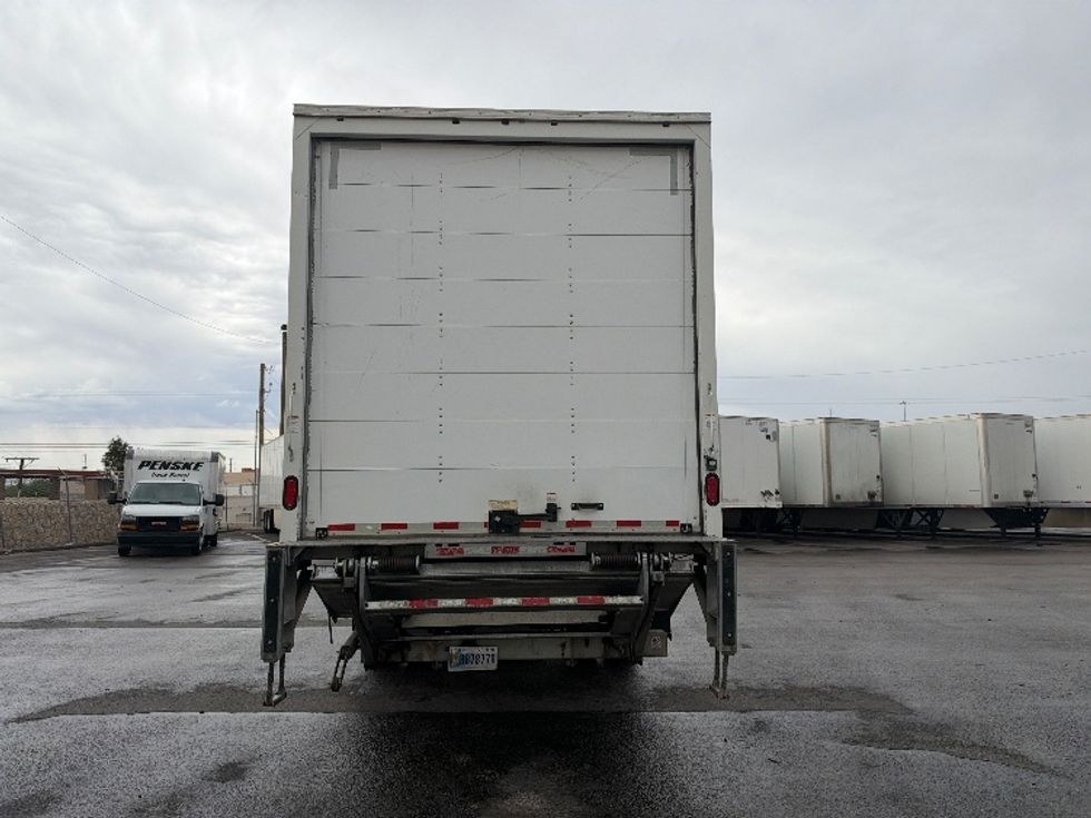 Medium Duty Box Truck-Light and Medium Duty Trucks-International-2020-MV607-El Paso-TX-264,146\n\t\tmiles-$ 42,250 - Image 7