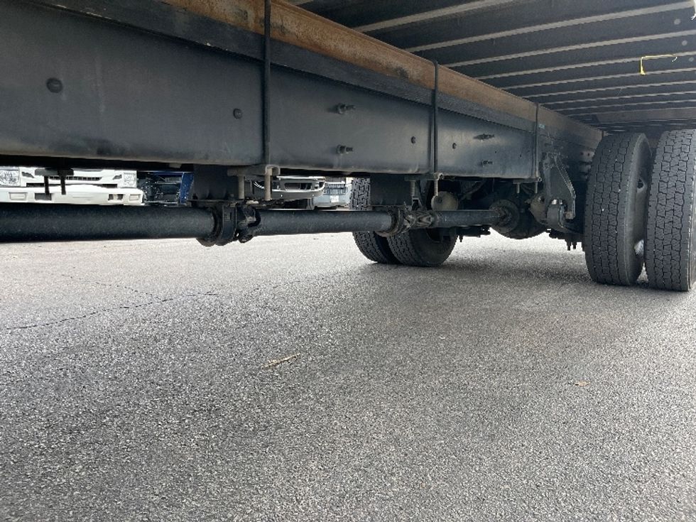 Medium Duty Box Truck-Light and Medium Duty Trucks-International-2020-MV607-El Paso-TX-269,340\n\t\tmiles-$ 34,750 - Image 5