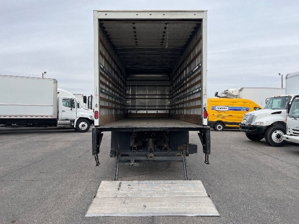 Medium Duty Box Truck-Light and Medium Duty Trucks-International-2020-MV607-El Paso-TX-269,340\n\t\tmiles-$ 34,750 - Image 9