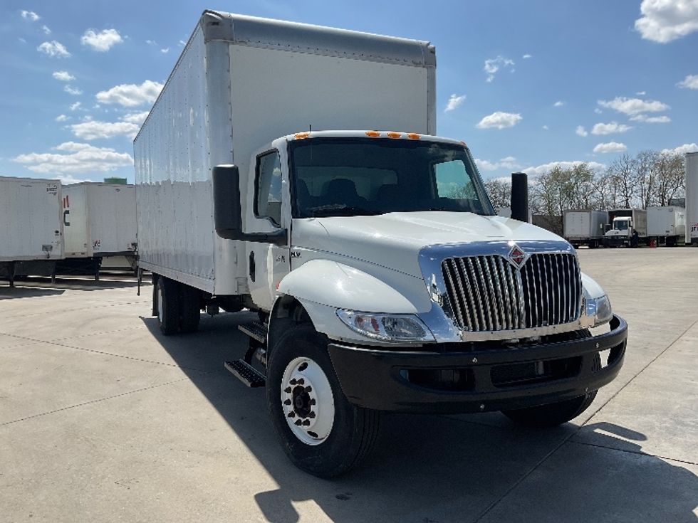 Medium Duty Box Truck-Light and Medium Duty Trucks-International-2020-MV607-Elkhart-IN-140,883\n\t\tmiles-$ 58,250 - Image 1