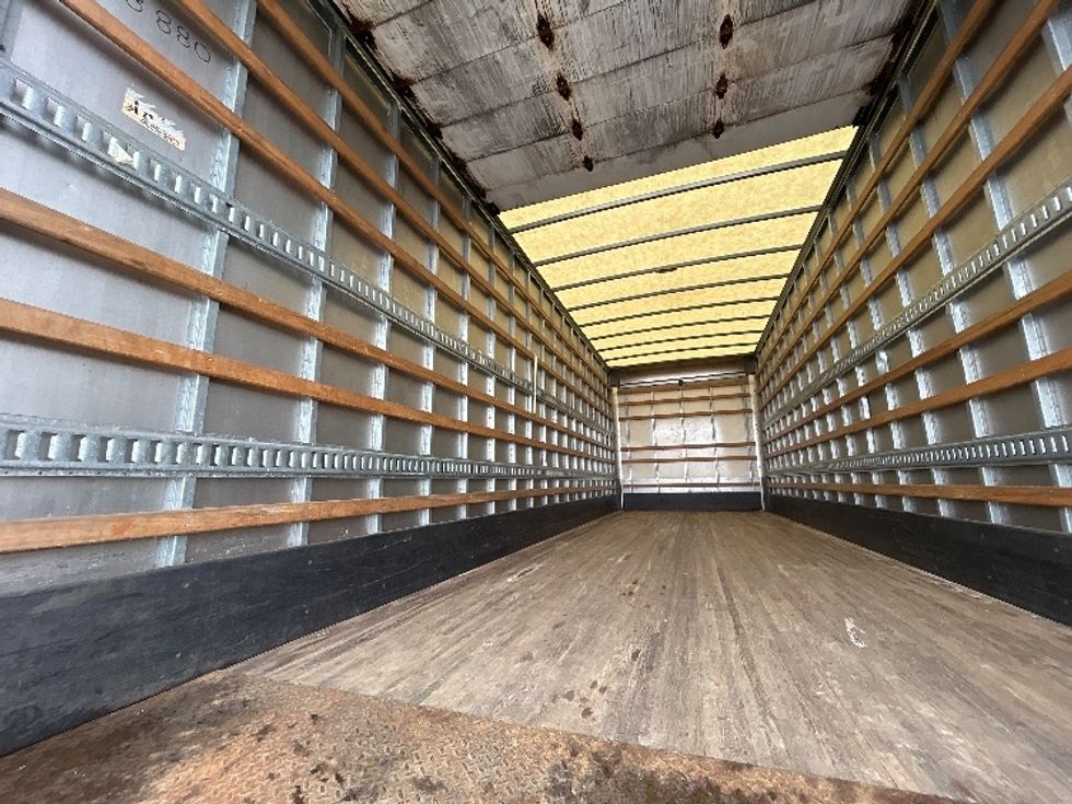 Medium Duty Box Truck-Light and Medium Duty Trucks-International-2020-MV607-Elkhart-IN-142,861\n\t\tmiles-$ 48,500 - Image 10