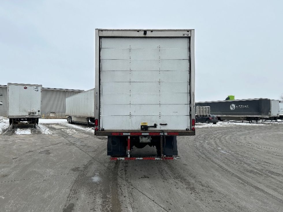 Medium Duty Box Truck-Light and Medium Duty Trucks-International-2020-MV607-Elkhart-IN-142,861\n\t\tmiles-$ 48,500 - Image 7