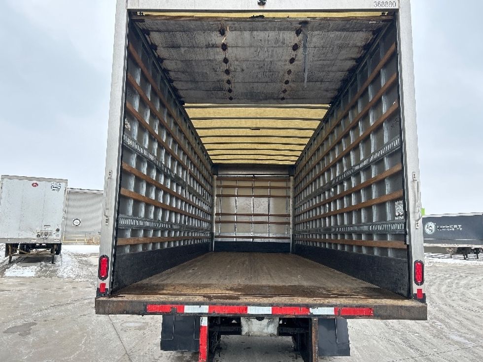 Medium Duty Box Truck-Light and Medium Duty Trucks-International-2020-MV607-Elkhart-IN-142,861\n\t\tmiles-$ 48,500 - Image 8
