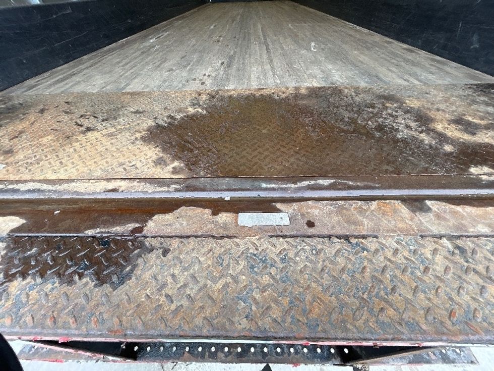 Medium Duty Box Truck-Light and Medium Duty Trucks-International-2020-MV607-Elkhart-IN-142,861\n\t\tmiles-$ 48,500 - Image 9