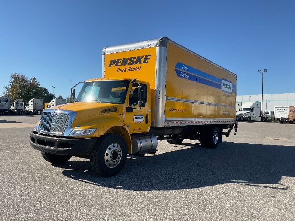 Medium Duty Box Truck-Light and Medium Duty Trucks-International-2020-MV607-Elkhart-IN-168,362\n\t\tmiles-$ 54,000 - Image 3