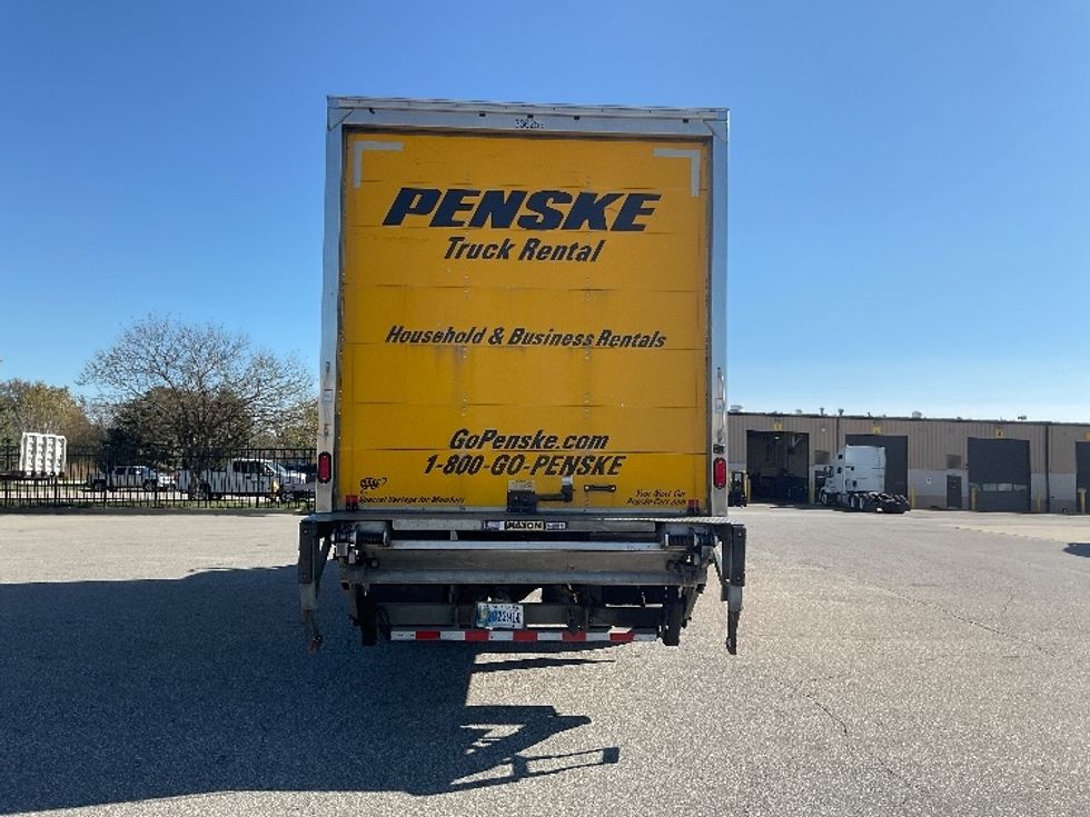 Medium Duty Box Truck-Light and Medium Duty Trucks-International-2020-MV607-Elkhart-IN-168,362\n\t\tmiles-$ 54,000 - Image 7