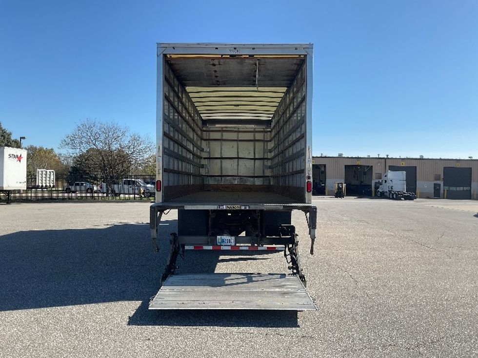 Medium Duty Box Truck-Light and Medium Duty Trucks-International-2020-MV607-Elkhart-IN-168,362\n\t\tmiles-$ 54,000 - Image 9