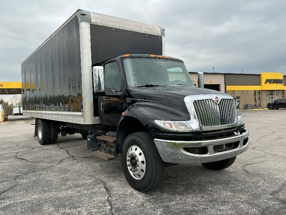 Medium Duty Box Truck-Light and Medium Duty Trucks-International-2020-MV607-Elkhart-IN-188,500\n\t\tmiles-$ 42,500 - Image 1