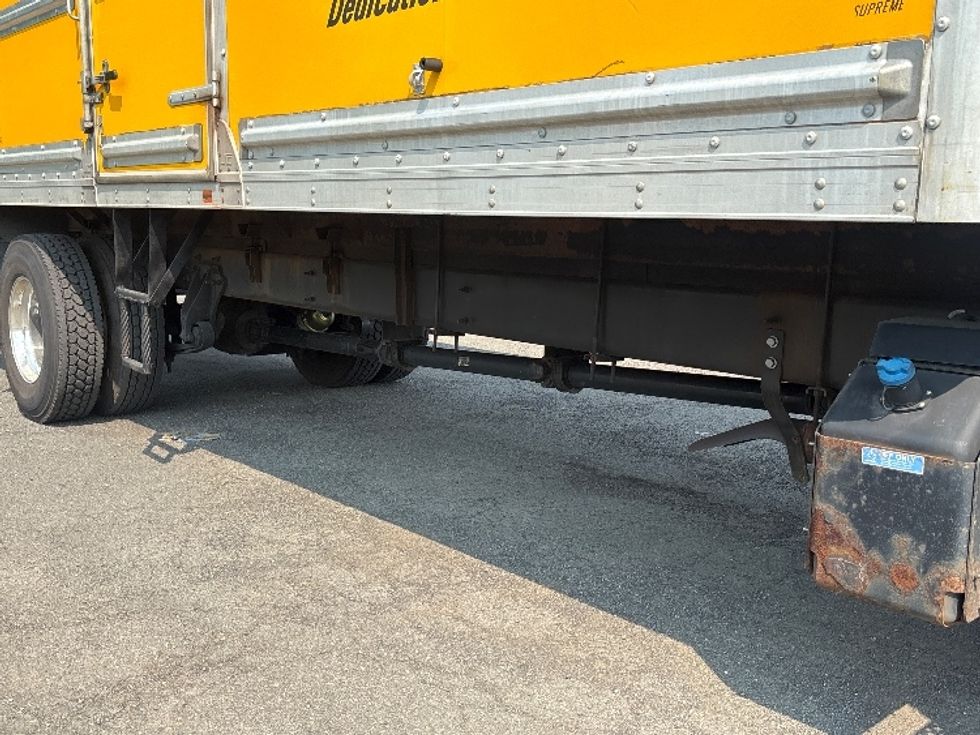 Medium Duty Box Truck-Light and Medium Duty Trucks-International-2020-MV607-Elmsford-NY-140,523\n\t\tmiles-$ 60,750 - Image 14