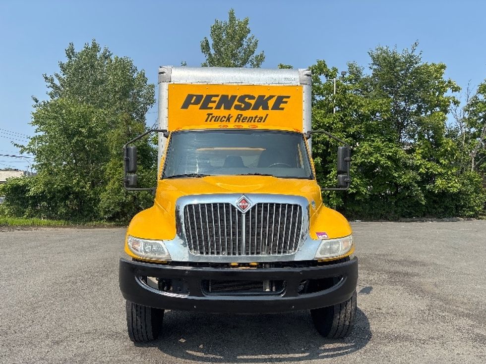 Medium Duty Box Truck-Light and Medium Duty Trucks-International-2020-MV607-Elmsford-NY-140,523\n\t\tmiles-$ 60,750 - Image 2