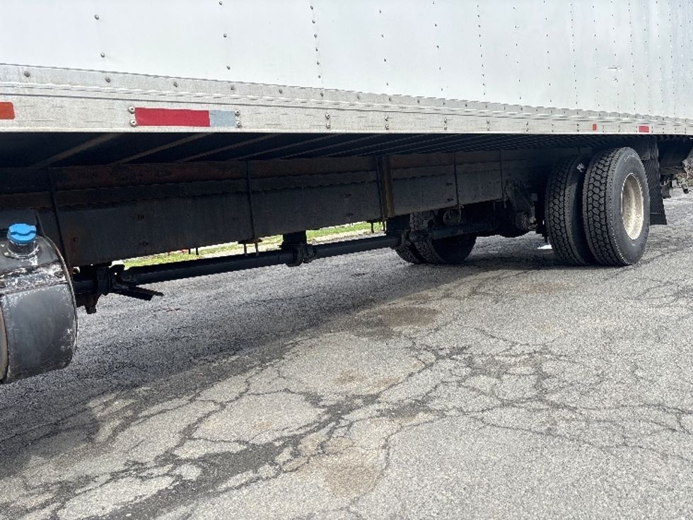 Medium Duty Box Truck-Light and Medium Duty Trucks-International-2020-MV607-Elmsford-NY-252,490\n\t\tmiles-$ 35,000 - Image 5