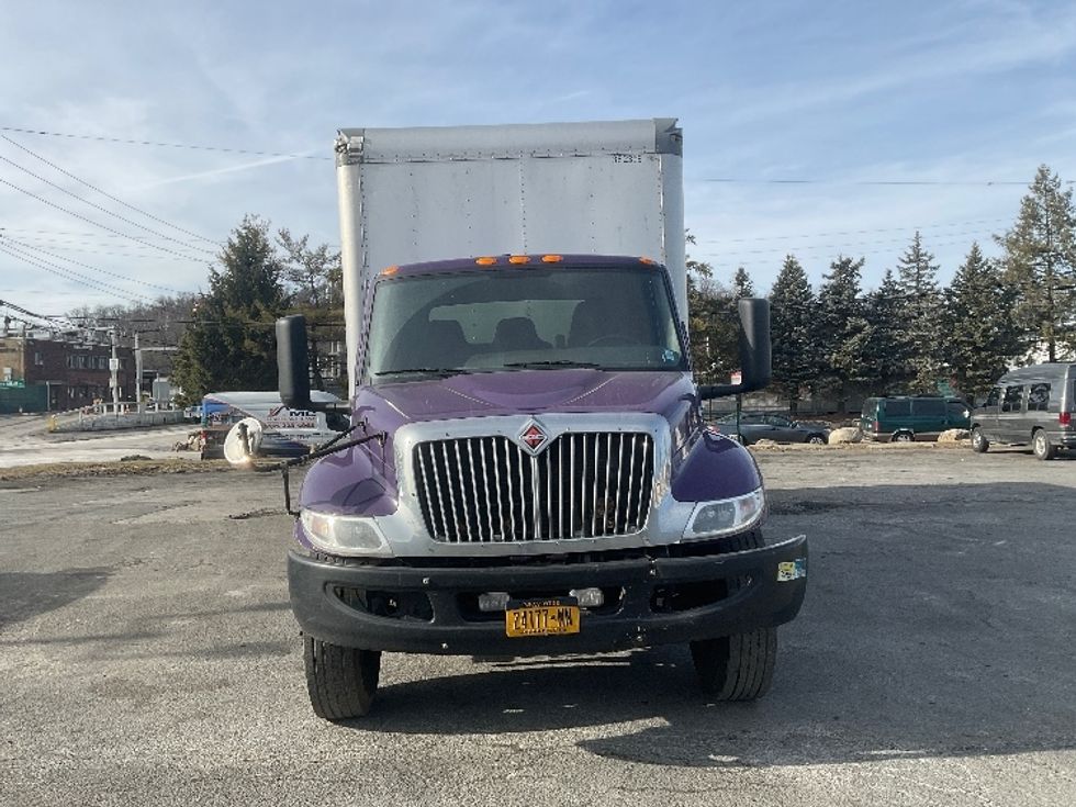 Medium Duty Box Truck-Light and Medium Duty Trucks-International-2020-MV607-Elmsford-NY-259,211\n\t\tmiles-$ 43,250 - Image 2