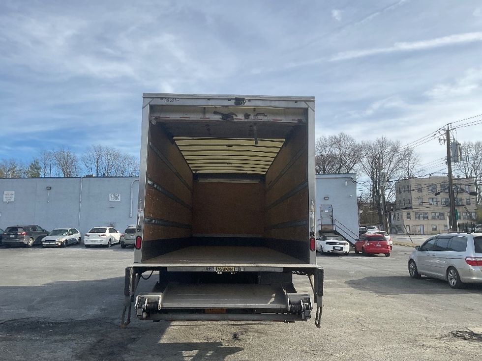 Medium Duty Box Truck-Light and Medium Duty Trucks-International-2020-MV607-Elmsford-NY-259,211\n\t\tmiles-$ 43,250 - Image 8