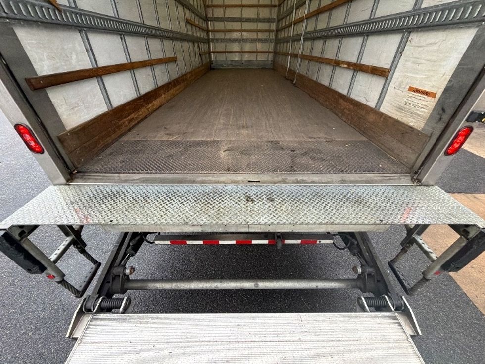 Medium Duty Box Truck-Light and Medium Duty Trucks-International-2020-MV607-Essex-MD-271,141\n\t\tmiles-$ 30,750 - Image 10