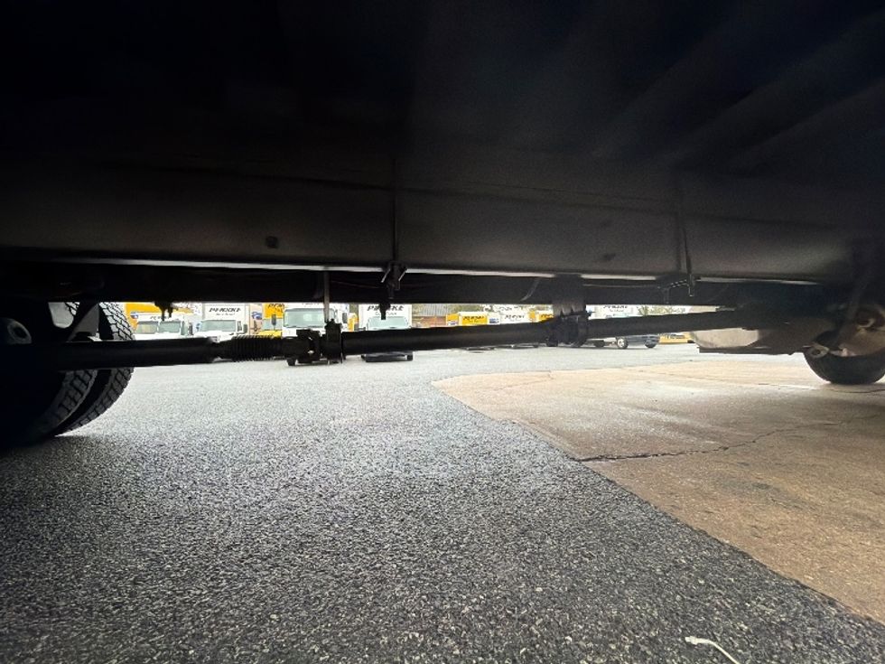 Medium Duty Box Truck-Light and Medium Duty Trucks-International-2020-MV607-Essex-MD-271,141\n\t\tmiles-$ 30,750 - Image 14