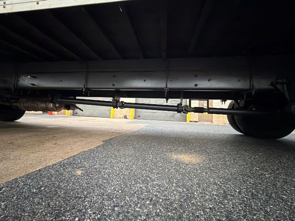 Medium Duty Box Truck-Light and Medium Duty Trucks-International-2020-MV607-Essex-MD-271,141\n\t\tmiles-$ 30,750 - Image 5