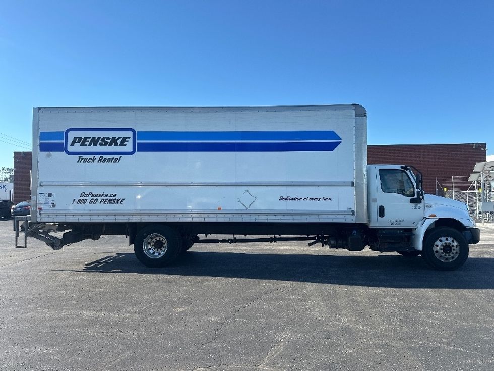 Medium Duty Box Truck-Light and Medium Duty Trucks-International-2020-MV607-Etobicoke-ON-221,268\n\t\tkm-$ 56,000 - Image 15
