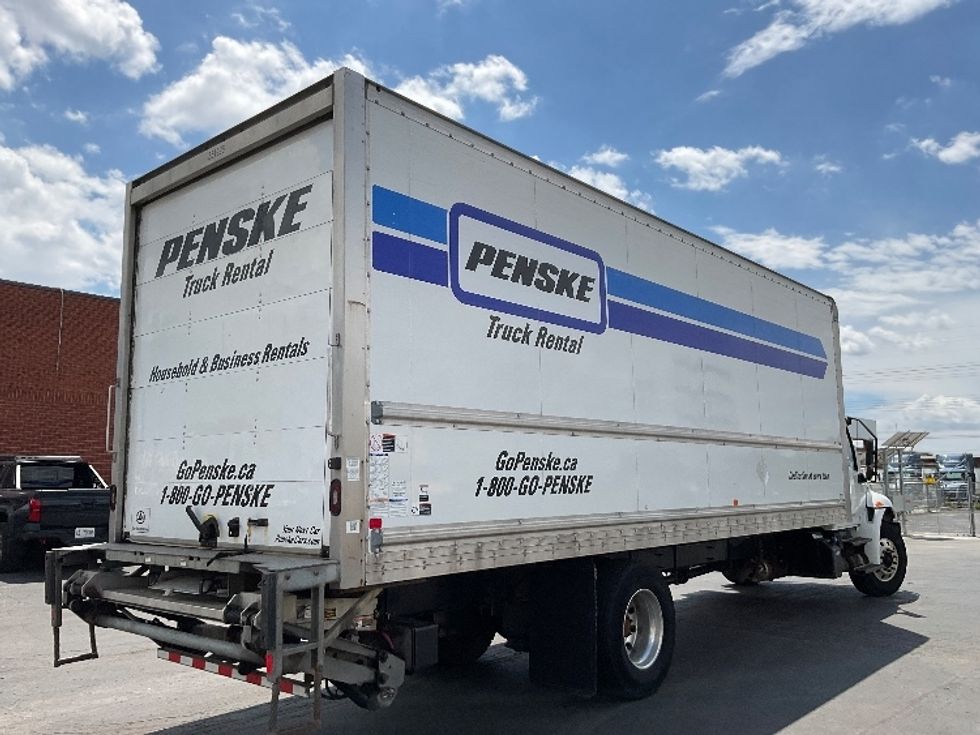 Medium Duty Box Truck-Light and Medium Duty Trucks-International-2020-MV607-Etobicoke-ON-298,173\n\t\tkm-$ 48,000 - Image 12