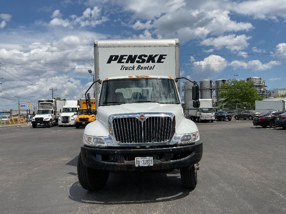 Medium Duty Box Truck-Light and Medium Duty Trucks-International-2020-MV607-Etobicoke-ON-298,173\n\t\tkm-$ 48,000 - Image 2