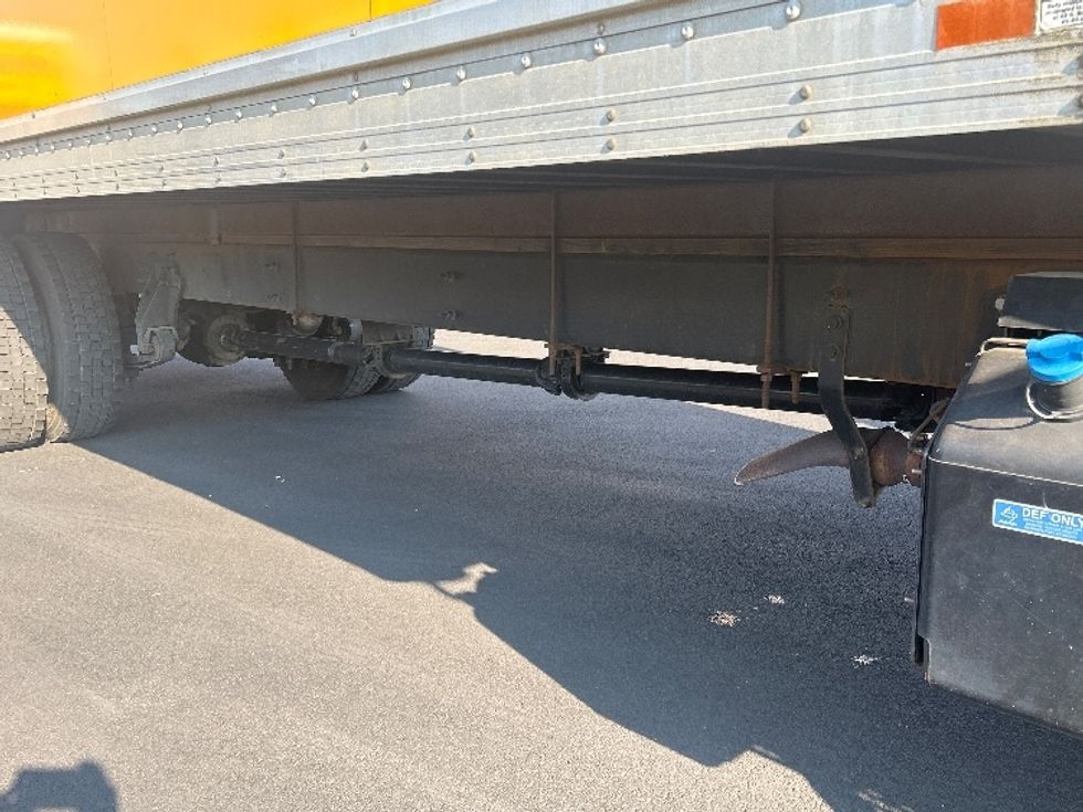 Medium Duty Box Truck-Light and Medium Duty Trucks-International-2020-MV607-Everett-WA-110,181\n\t\tmiles-$ 63,000 - Image 14