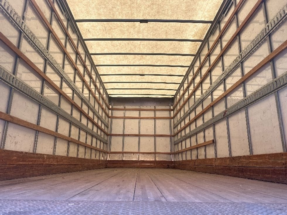 Medium Duty Box Truck-Light and Medium Duty Trucks-International-2020-MV607-Everett-WA-110,181\n\t\tmiles-$ 63,000 - Image 8