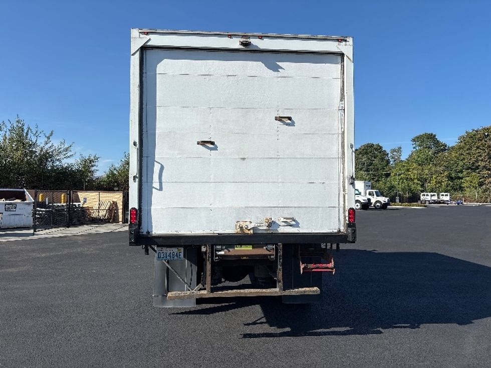 Medium Duty Box Truck-Light and Medium Duty Trucks-International-2020-MV607-Everett-WA-179,858\n\t\tmiles-$ 41,750 - Image 7