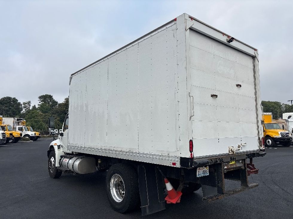 Medium Duty Box Truck-Light and Medium Duty Trucks-International-2020-MV607-Everett-WA-234,452\n\t\tmiles-$ 32,250 - Image 6