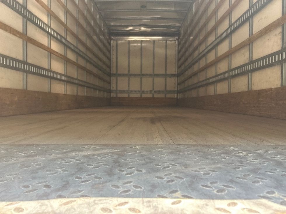 Medium Duty Box Truck-Light and Medium Duty Trucks-International-2020-MV607-Fayetteville-NC-228,858\n\t\tmiles-$ 47,250 - Image 8