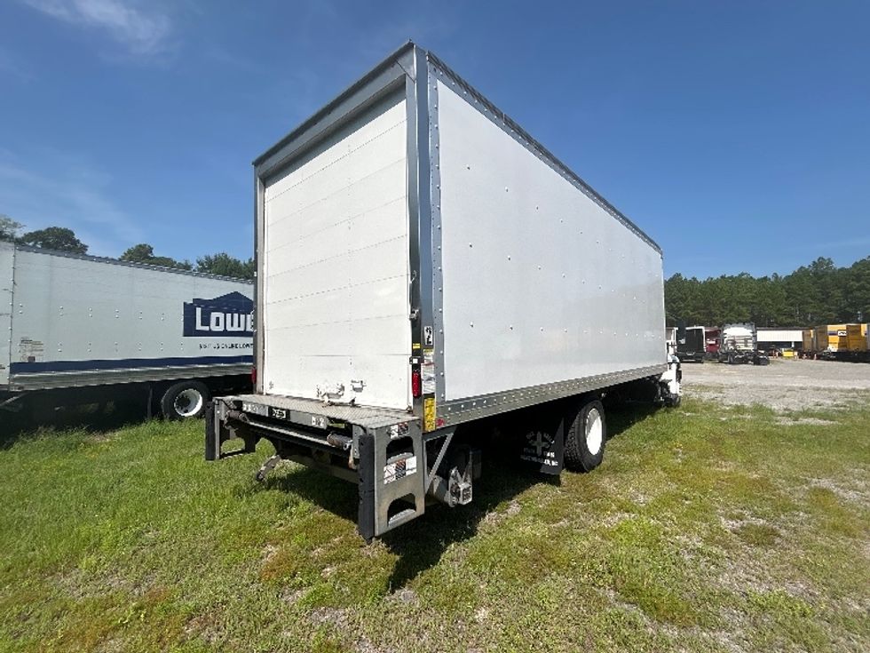 Medium Duty Box Truck-Light and Medium Duty Trucks-International-2020-MV607-Fayetteville-NC-228,858\n\t\tmiles-$ 47,250 - Image 13