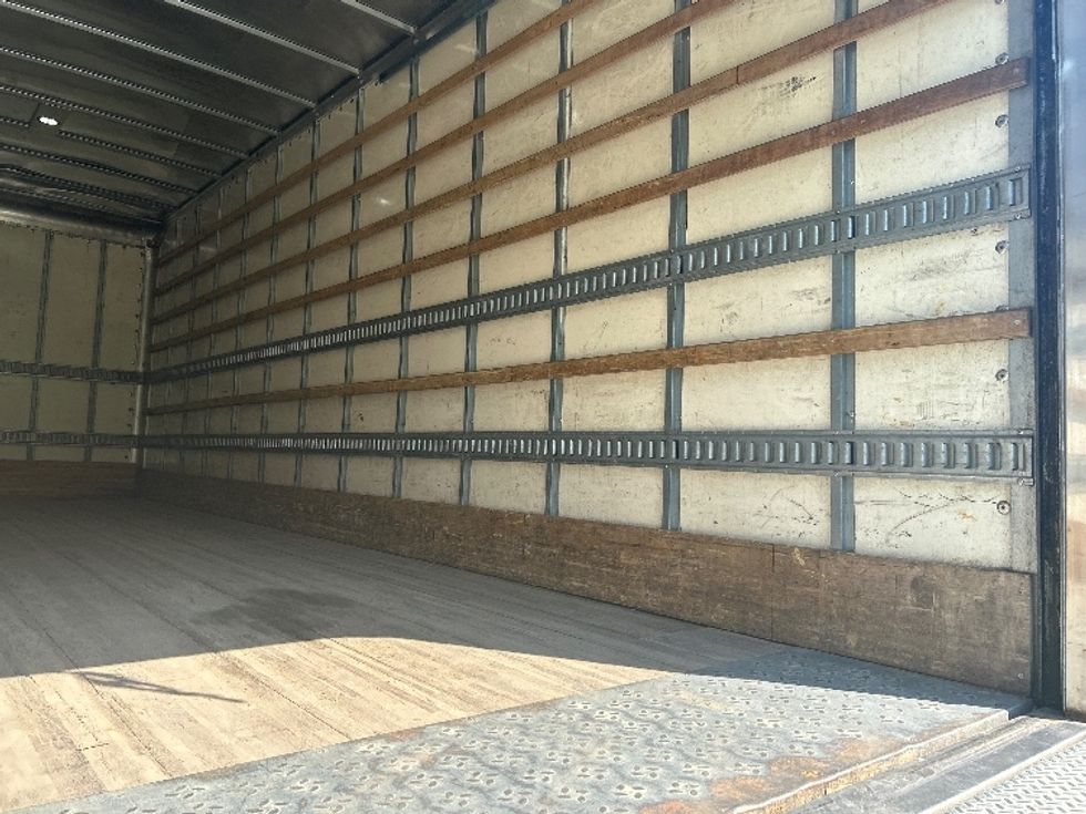 Medium Duty Box Truck-Light and Medium Duty Trucks-International-2020-MV607-Fayetteville-NC-228,858\n\t\tmiles-$ 47,250 - Image 12