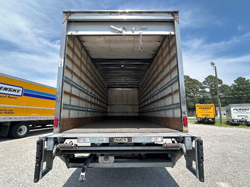 Medium Duty Box Truck-Light and Medium Duty Trucks-International-2020-MV607-Fayetteville-NC-228,884\n\t\tmiles-$ 41,250 - Image 8