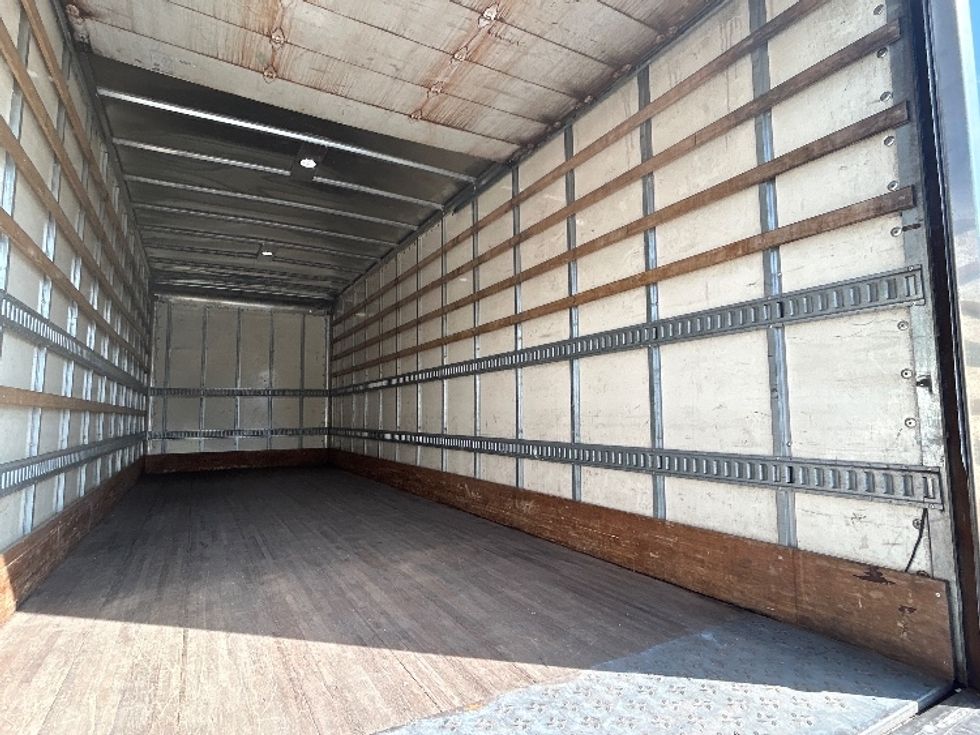 Medium Duty Box Truck-Light and Medium Duty Trucks-International-2020-MV607-Fayetteville-NC-252,346\n\t\tmiles-$ 43,000 - Image 12