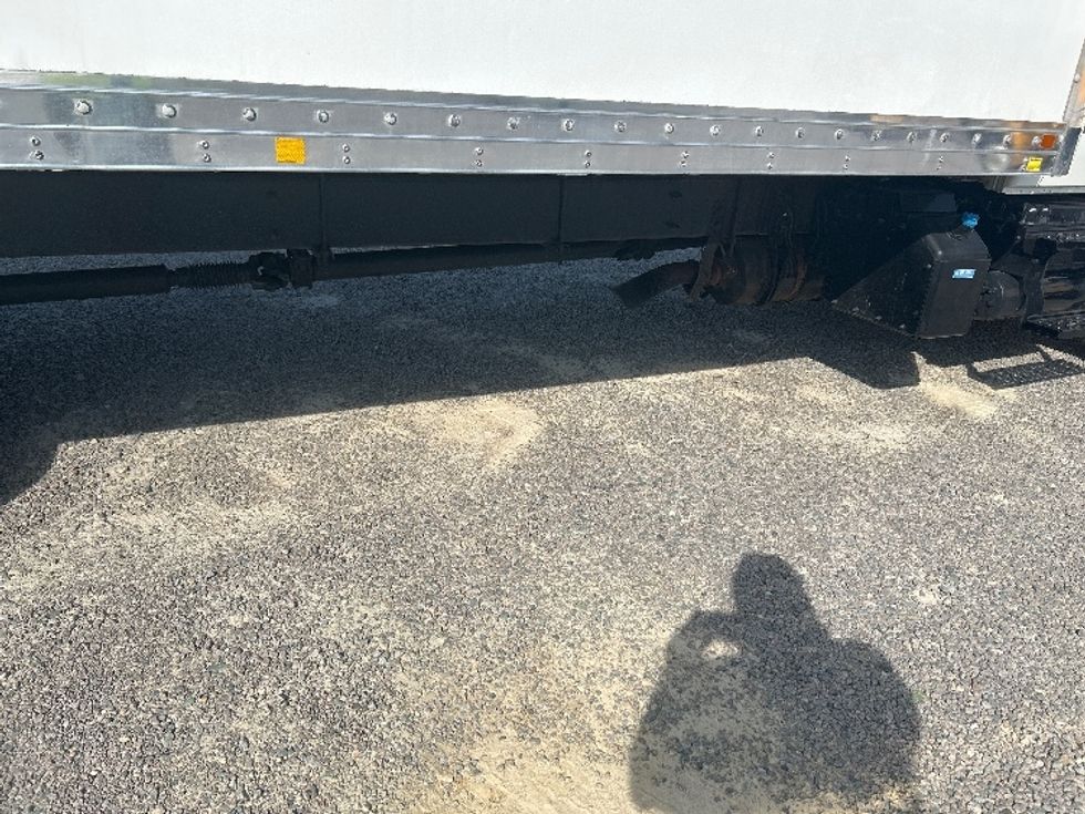 Medium Duty Box Truck-Light and Medium Duty Trucks-International-2020-MV607-Fayetteville-NC-252,346\n\t\tmiles-$ 43,000 - Image 14