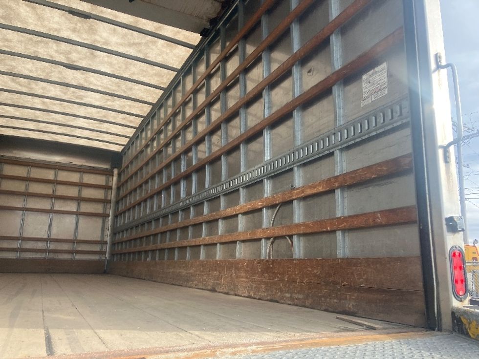 Medium Duty Box Truck-Light and Medium Duty Trucks-International-2020-MV607-Fitchburg-MA-154,777\n\t\tmiles-$ 50,500 - Image 12