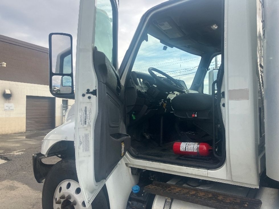 Medium Duty Box Truck-Light and Medium Duty Trucks-International-2020-MV607-Fitchburg-MA-154,777\n\t\tmiles-$ 50,500 - Image 16