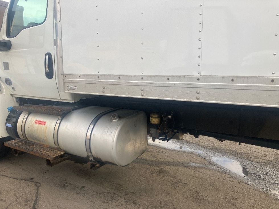 Medium Duty Box Truck-Light and Medium Duty Trucks-International-2020-MV607-Fitchburg-MA-154,777\n\t\tmiles-$ 50,500 - Image 26