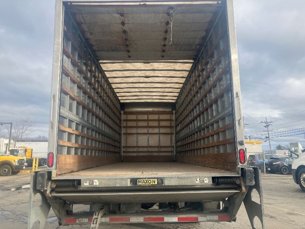 Medium Duty Box Truck-Light and Medium Duty Trucks-International-2020-MV607-Fitchburg-MA-154,777\n\t\tmiles-$ 50,500 - Image 8