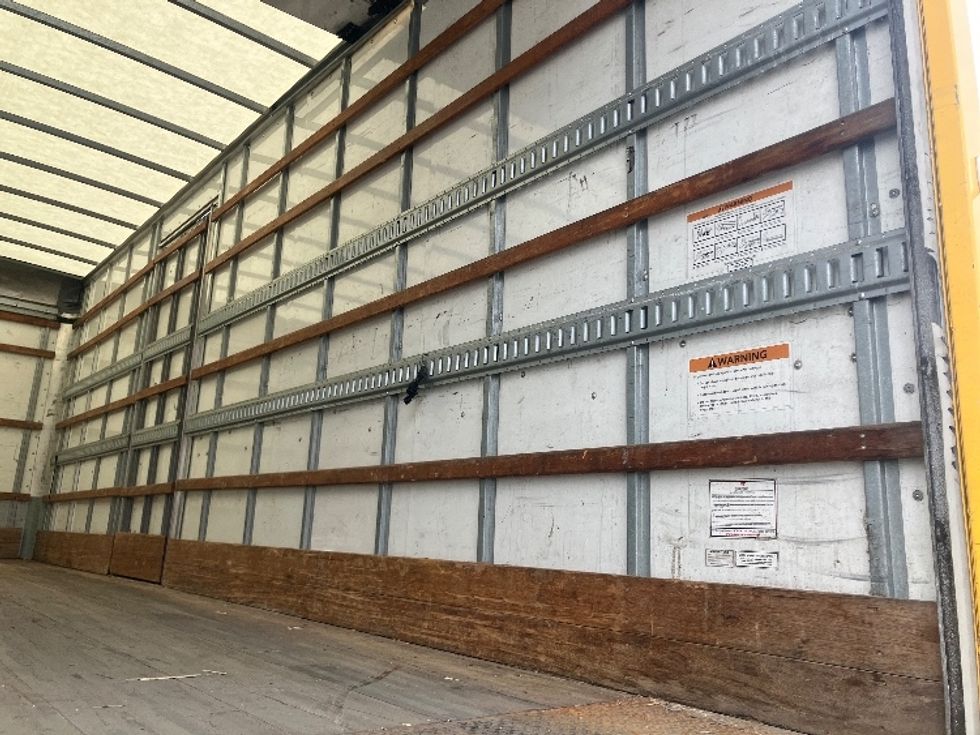 Medium Duty Box Truck-Light and Medium Duty Trucks-International-2020-MV607-Fitchburg-MA-161,709\n\t\tmiles-$ 37,000 - Image 12