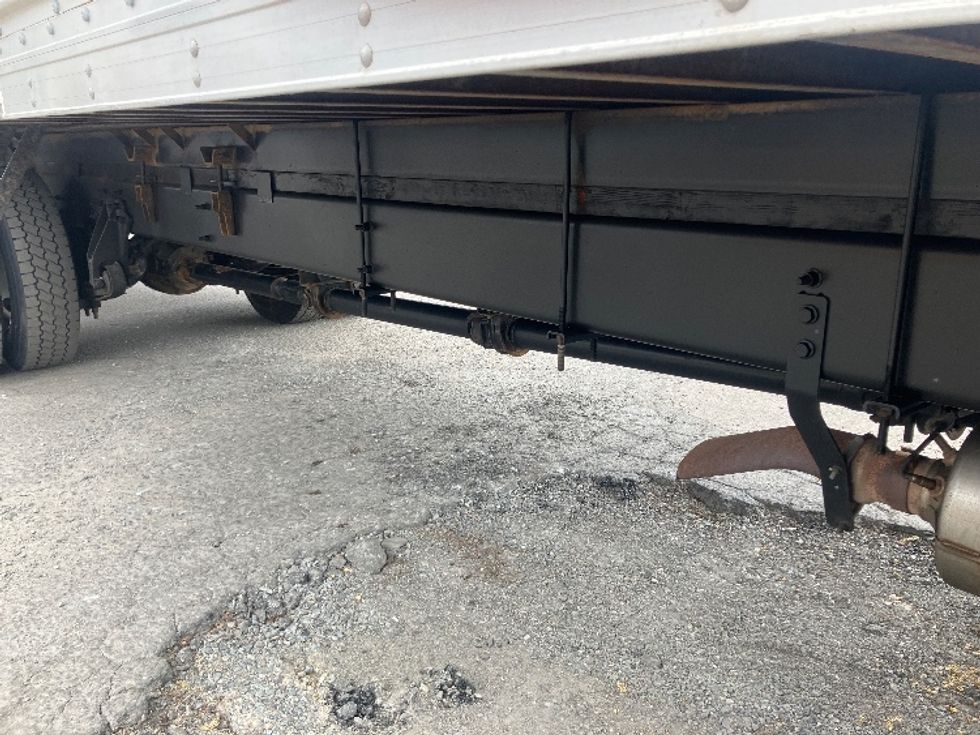 Medium Duty Box Truck-Light and Medium Duty Trucks-International-2020-MV607-Fitchburg-MA-161,709\n\t\tmiles-$ 37,000 - Image 14