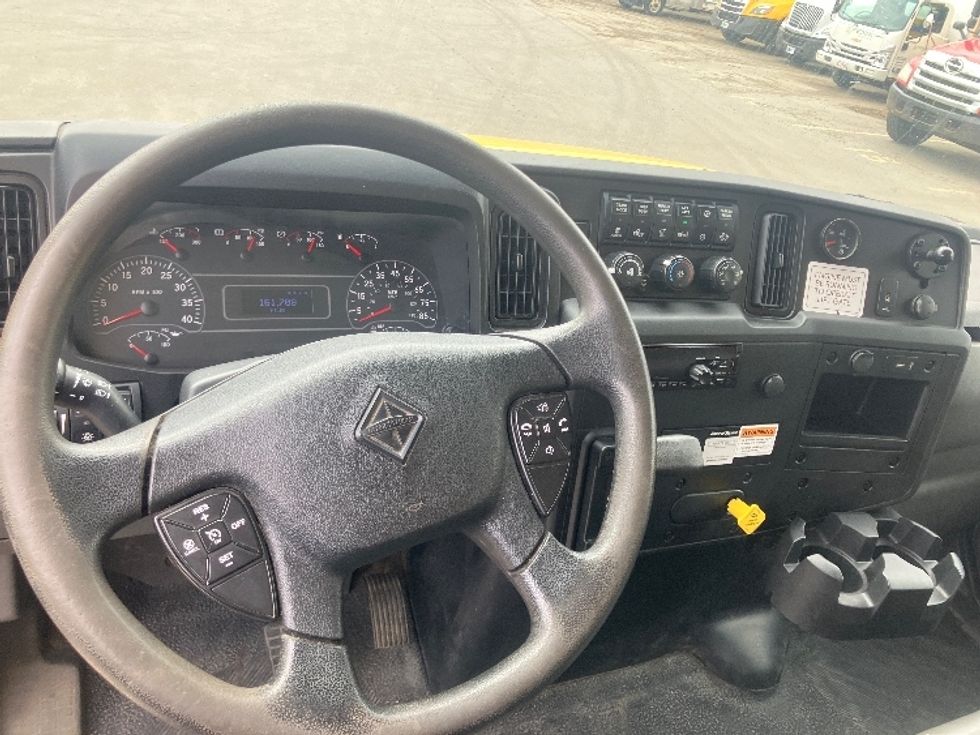 Medium Duty Box Truck-Light and Medium Duty Trucks-International-2020-MV607-Fitchburg-MA-161,709\n\t\tmiles-$ 37,000 - Image 18