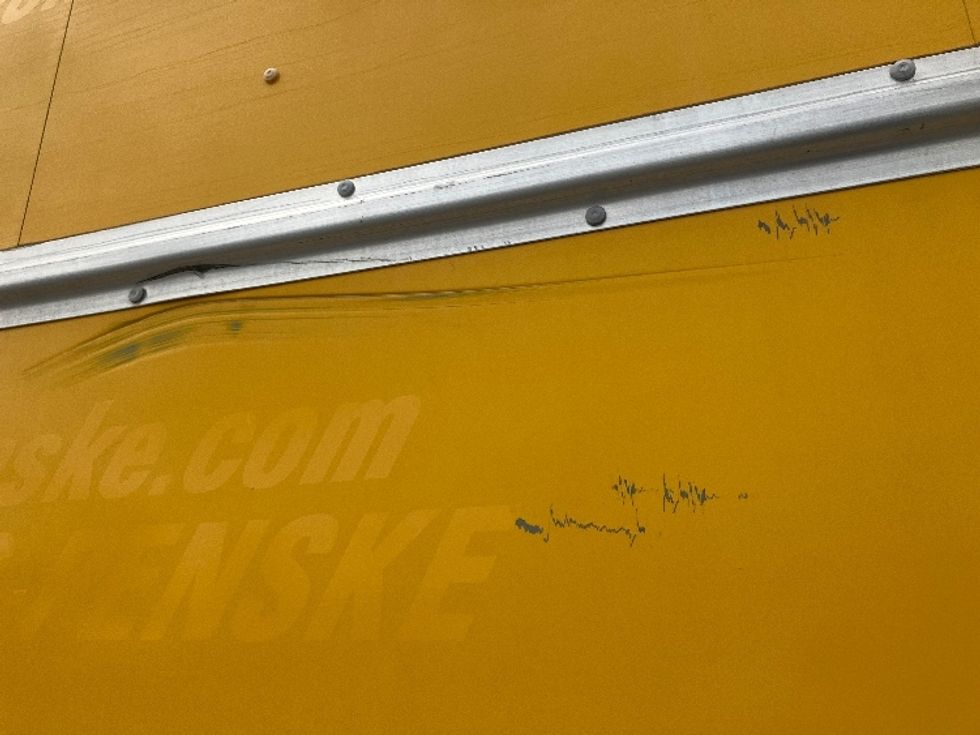 Medium Duty Box Truck-Light and Medium Duty Trucks-International-2020-MV607-Fitchburg-MA-161,709\n\t\tmiles-$ 37,000 - Image 27