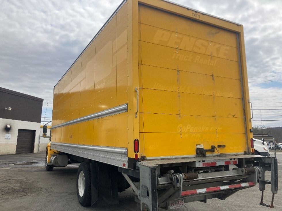 Medium Duty Box Truck-Light and Medium Duty Trucks-International-2020-MV607-Fitchburg-MA-161,709\n\t\tmiles-$ 37,000 - Image 6