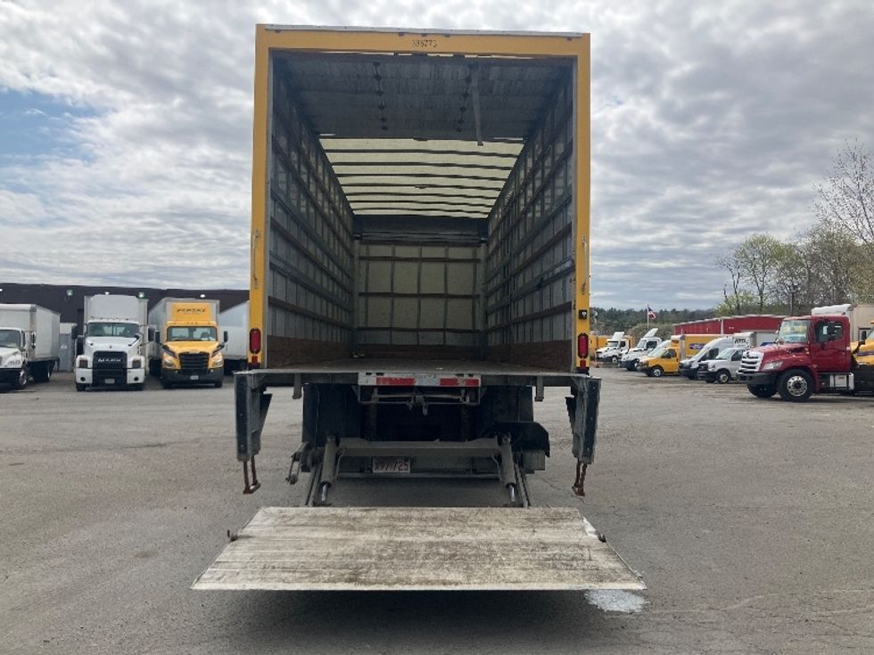 Medium Duty Box Truck-Light and Medium Duty Trucks-International-2020-MV607-Fitchburg-MA-161,709\n\t\tmiles-$ 37,000 - Image 9