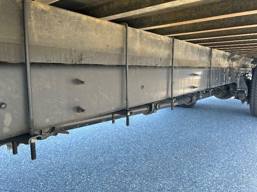 Medium Duty Box Truck-Light and Medium Duty Trucks-International-2020-MV607-Fitchburg-MA-210,650\n\t\tmiles-$ 36,000 - Image 5